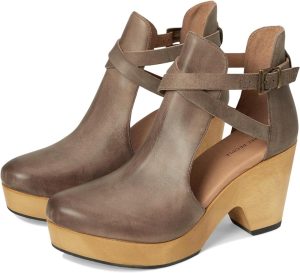 Free People Womens Cedar Leather Cl...